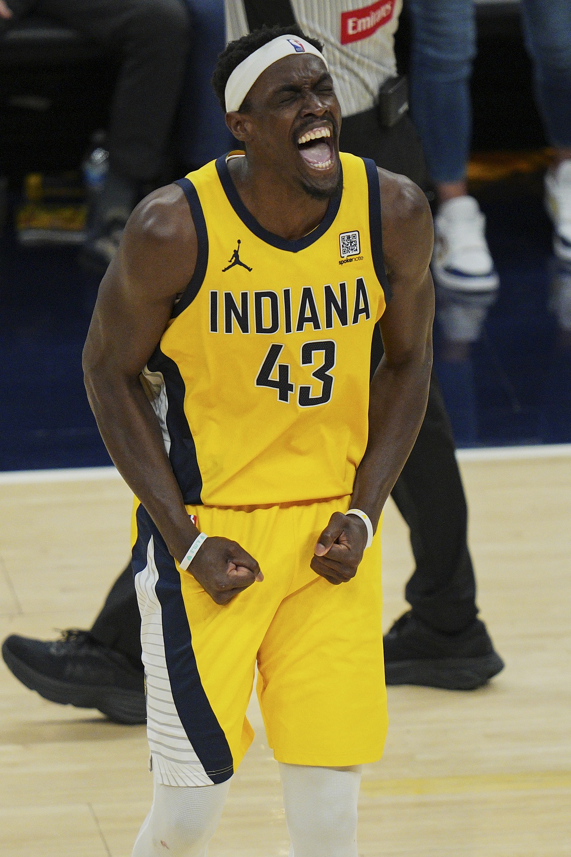 关于吉林队险胜76人,西亚卡姆状态火热的信息 关于吉林队险胜76人,西亚卡姆状态火热的信息