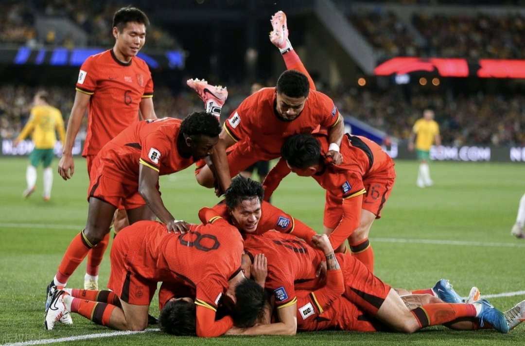 印尼队鏖战韩国队,李梓嘉扛起全队 印尼队鏖战韩国队,李梓嘉扛起全队