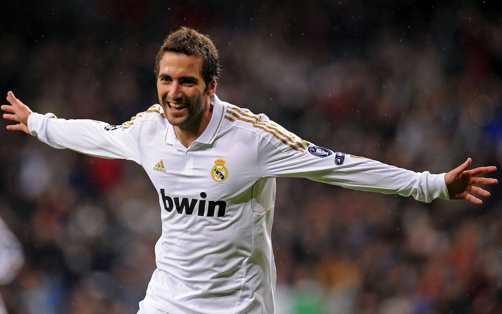 围剿与反围剿，当维斯塔潘持续火热，迈凯伦却完成了不可能的逆转