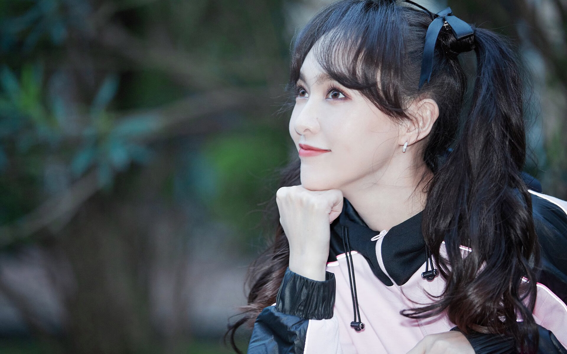 逆袭之轮,佩雷兹逆境鏖战,红牛二队力压雷诺迎高光时刻