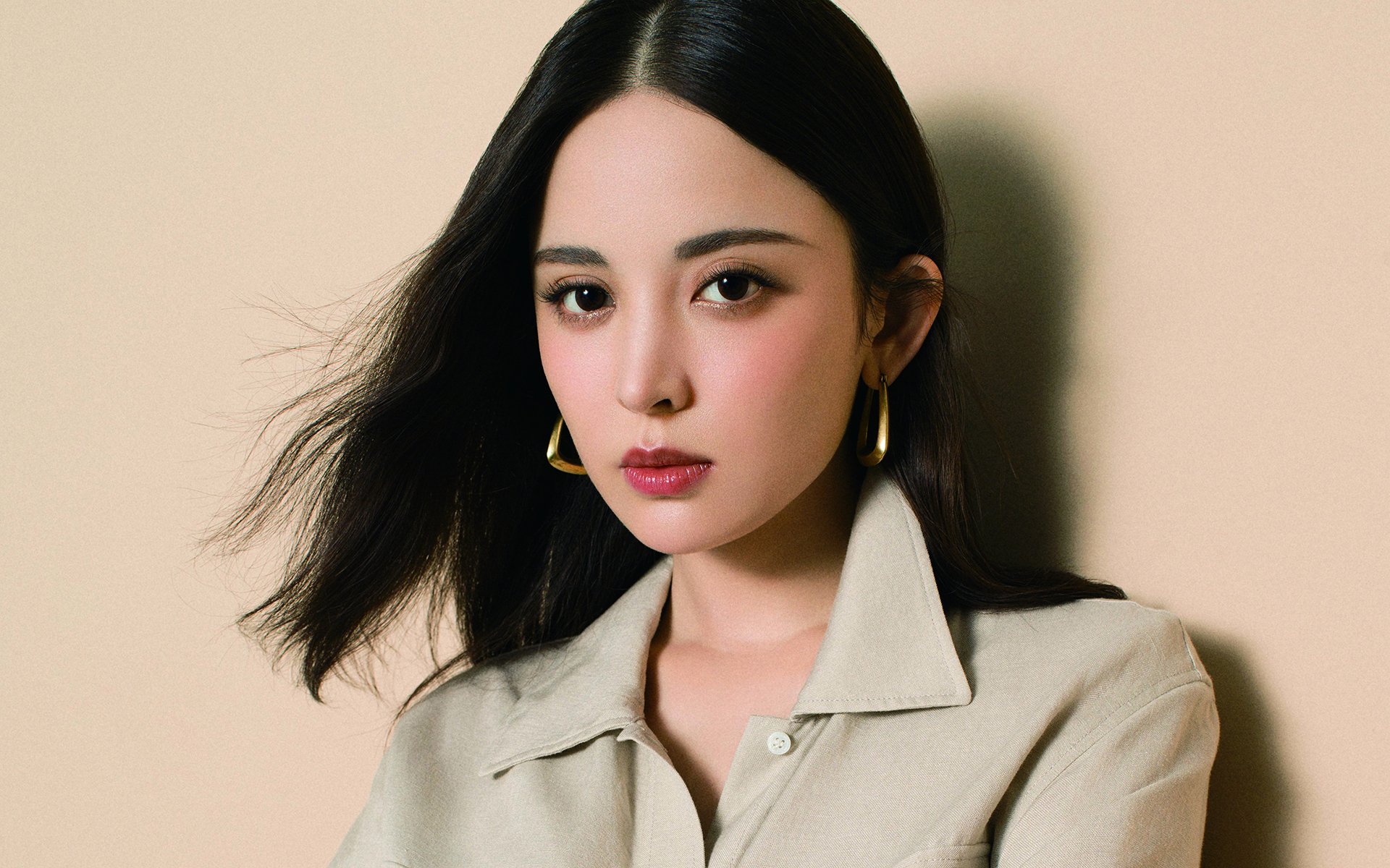 逆转史诗,从诺坎普倒钩绝杀,到伊拉克末节奇迹—体育如何在同一夜改写两种命运